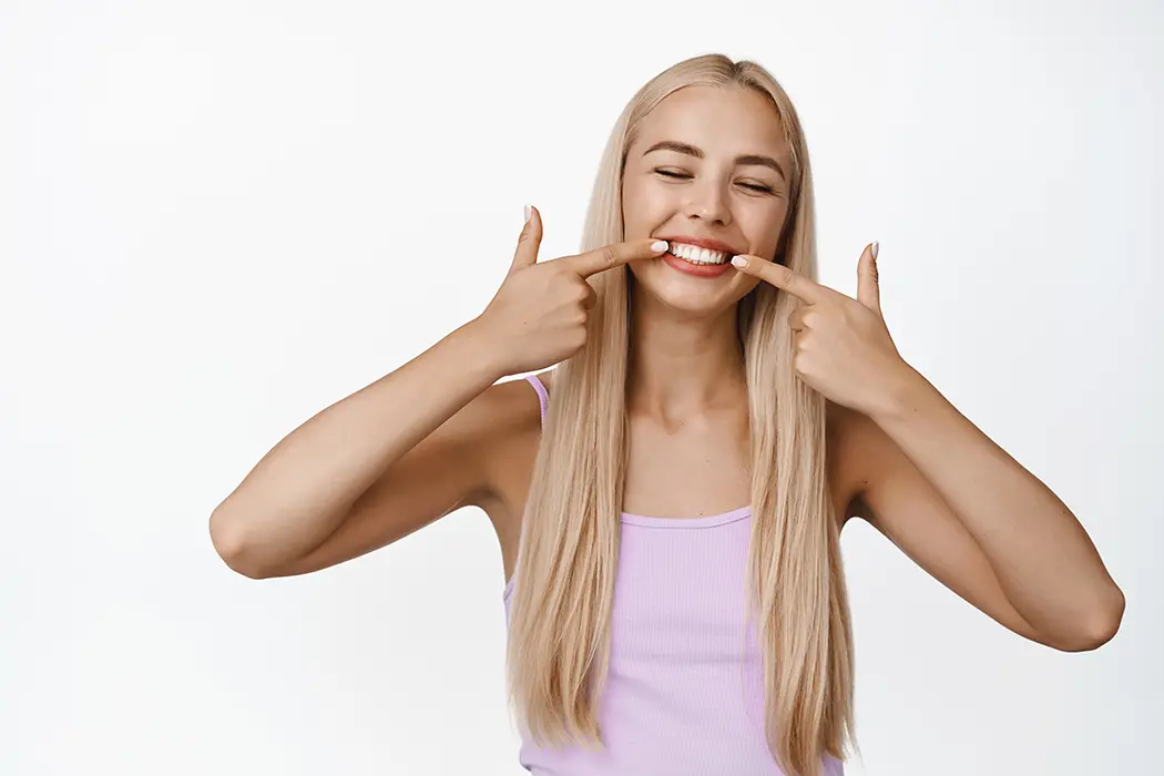 Bleaching İzmir Bleaching (Diş Beyazlatma İzmir)