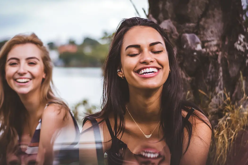 İnvisalign Tedavisi İzmir Şeffaf Plak Tedavisi İzmir